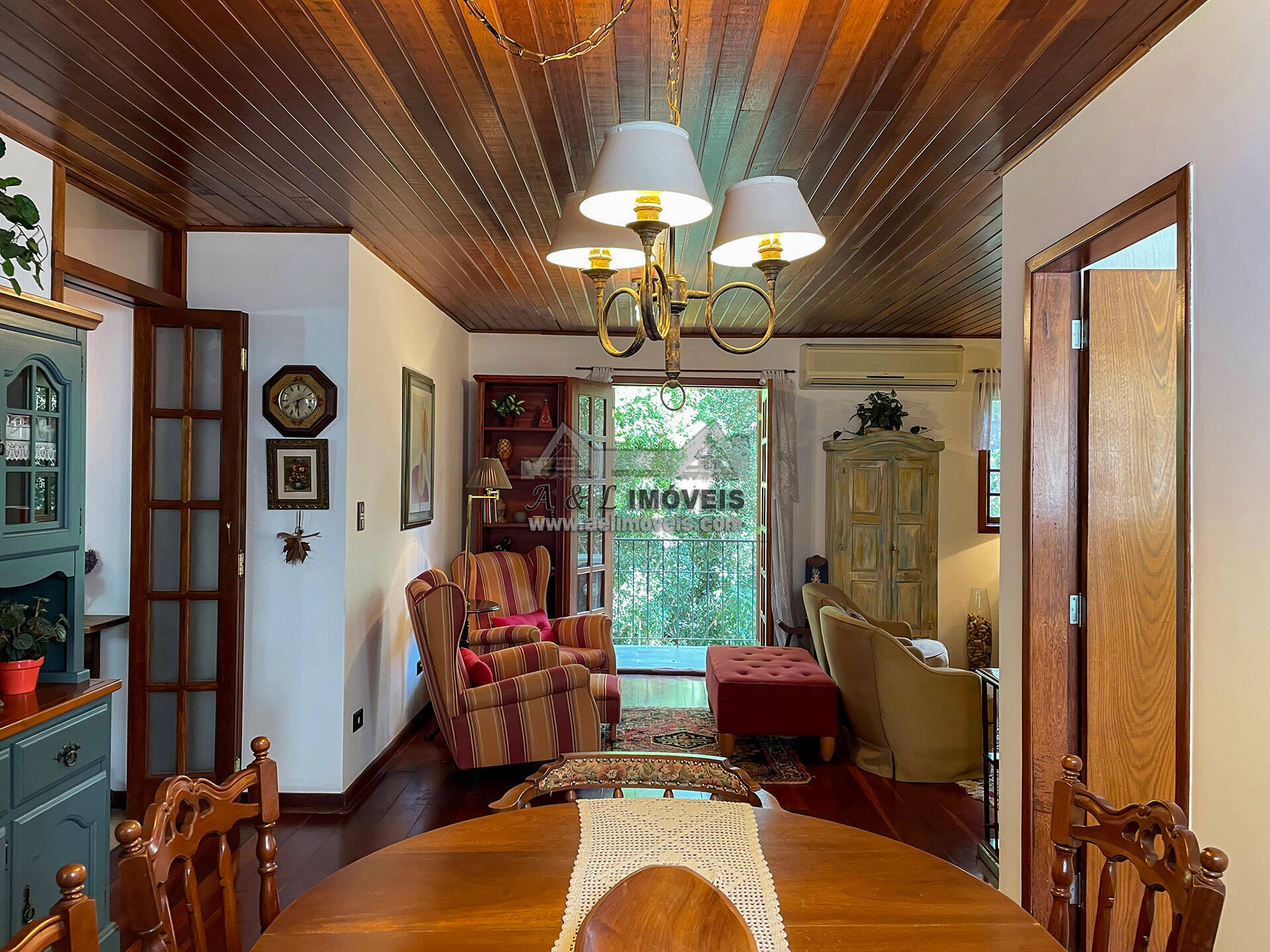 Apartamento à venda com 3 quartos, 106m² - Foto 4