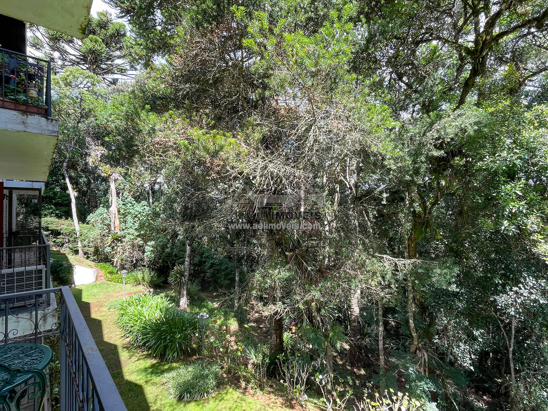 Apartamento à venda com 3 quartos, 106m² - Foto 11