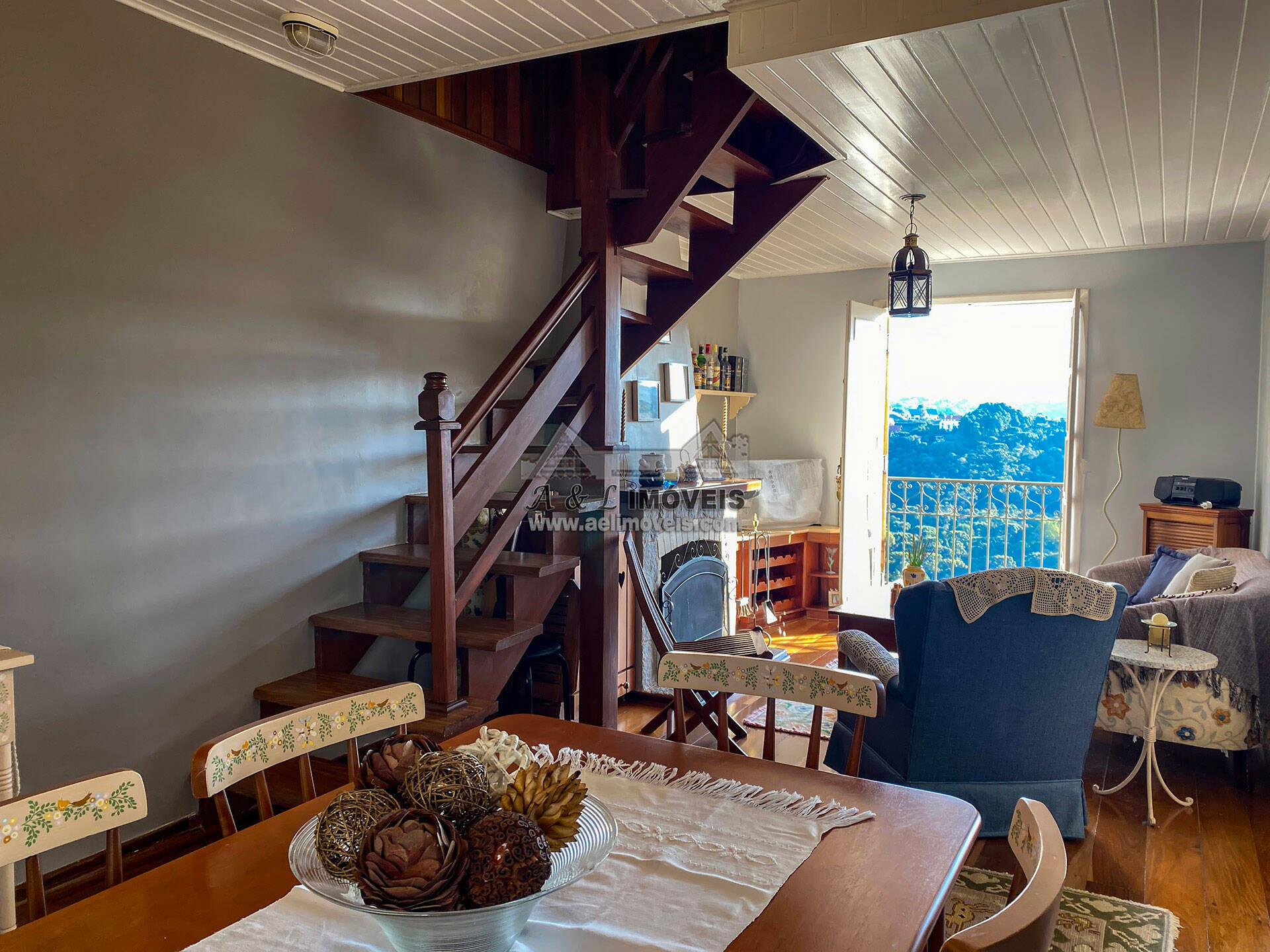 Apartamento à venda com 2 quartos, 53m² - Foto 2