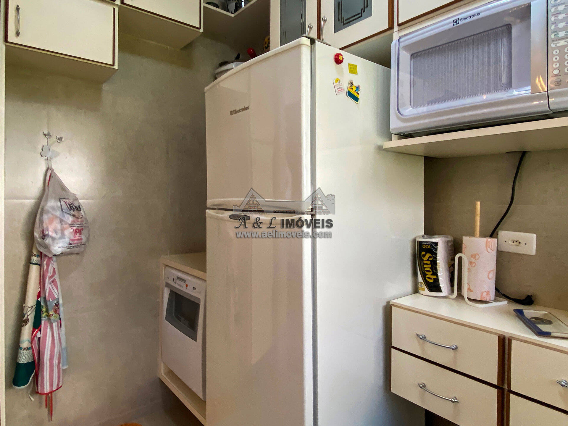Apartamento à venda com 2 quartos, 53m² - Foto 11
