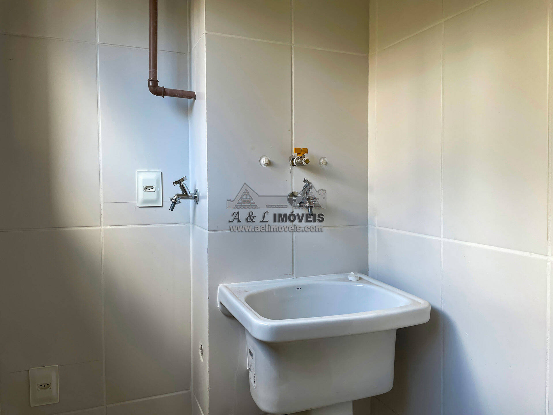 Apartamento à venda com 2 quartos, 58m² - Foto 6