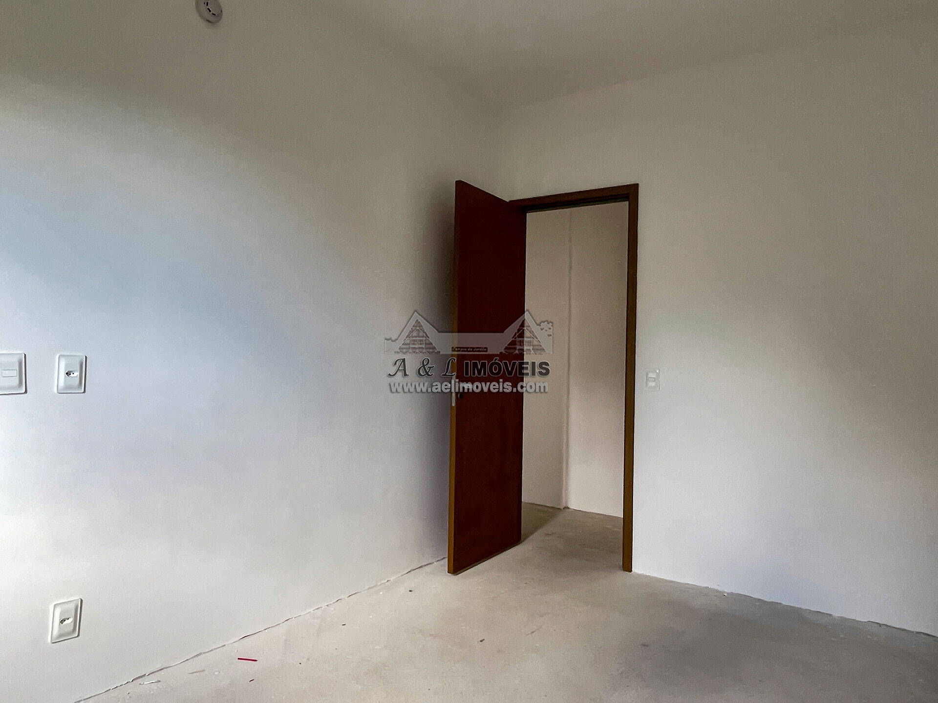 Apartamento à venda com 2 quartos, 58m² - Foto 13