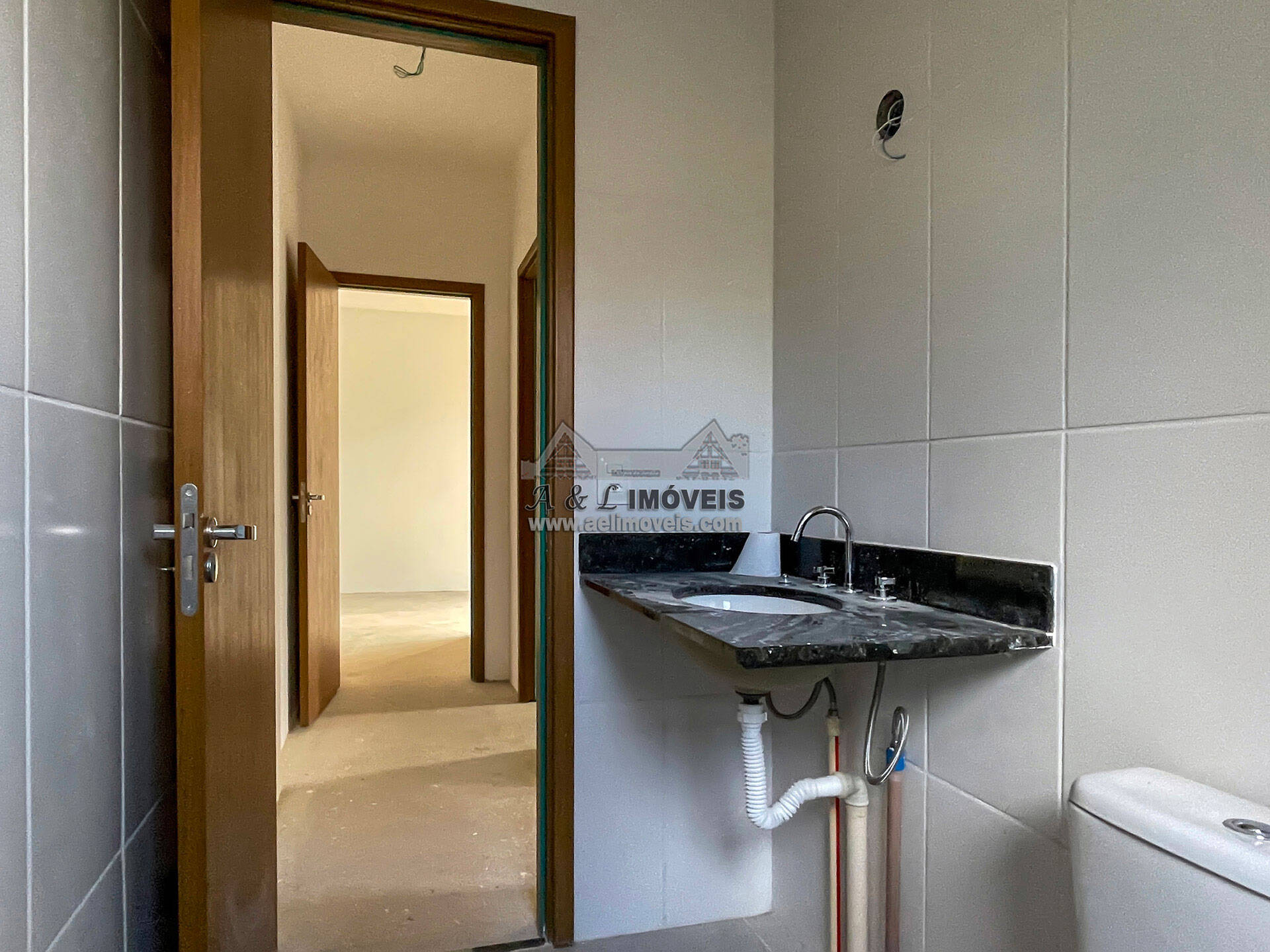 Apartamento à venda com 2 quartos, 58m² - Foto 19