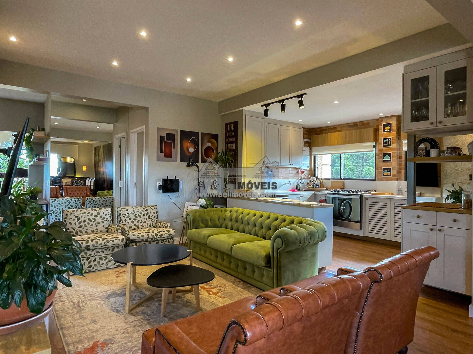 Apartamento à venda com 3 quartos, 116m² - Foto 12
