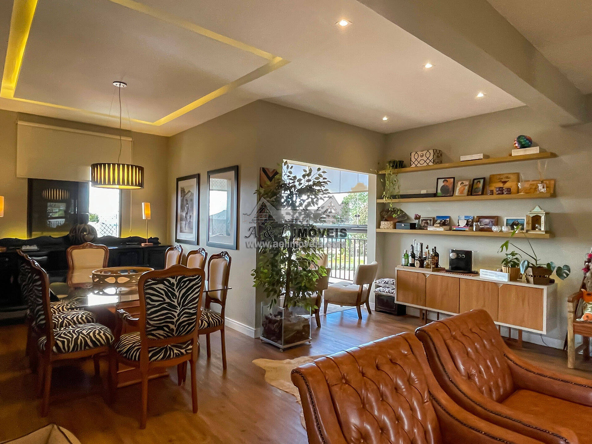 Apartamento à venda com 3 quartos, 116m² - Foto 18