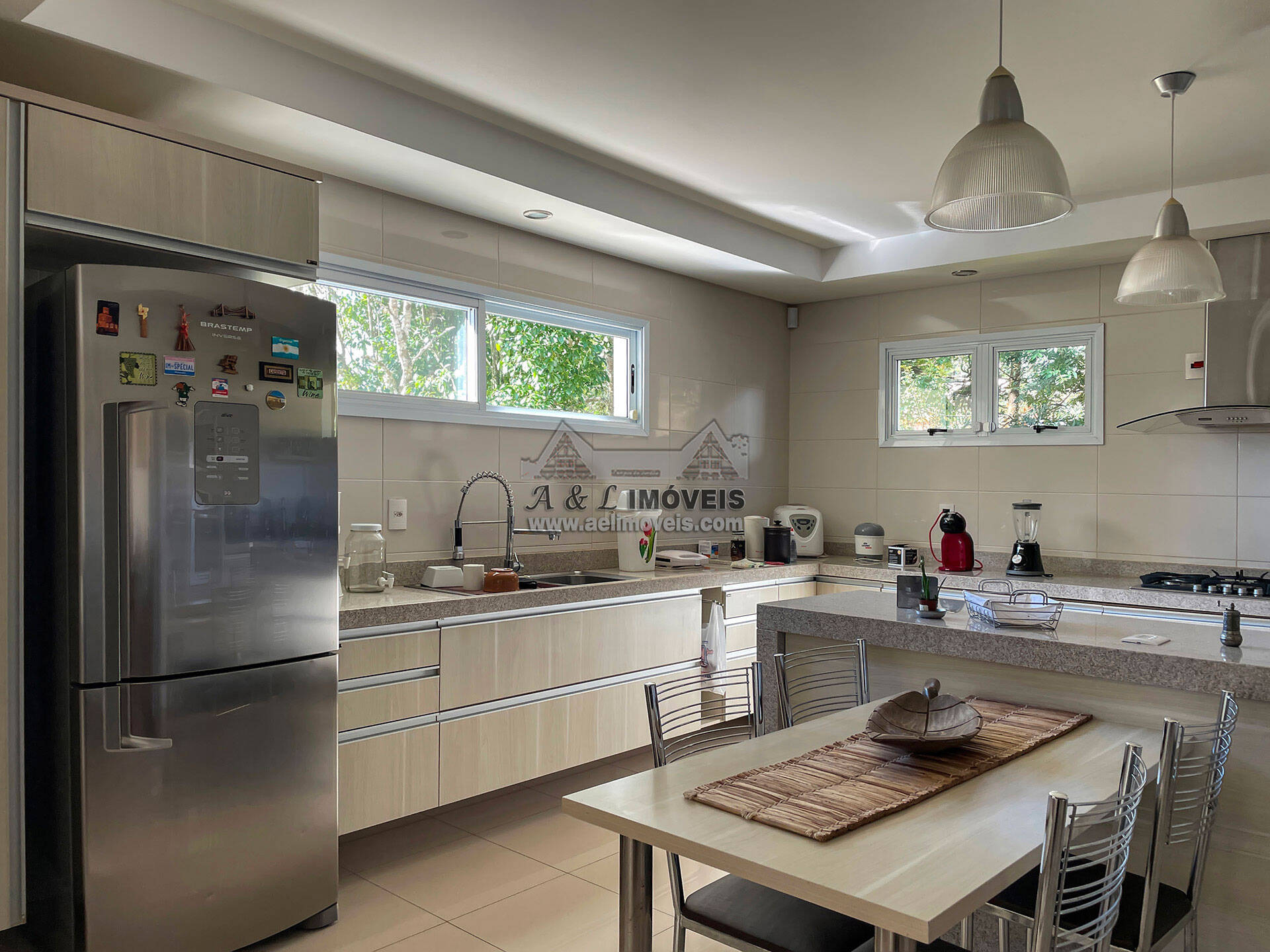 Casa de Condomínio à venda com 3 quartos, 595m² - Foto 16