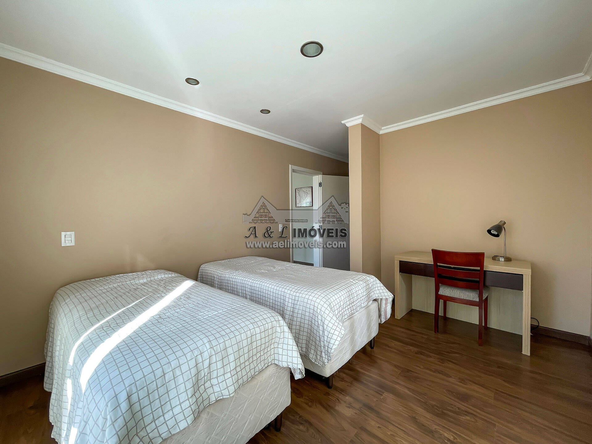 Casa de Condomínio à venda com 3 quartos, 595m² - Foto 27