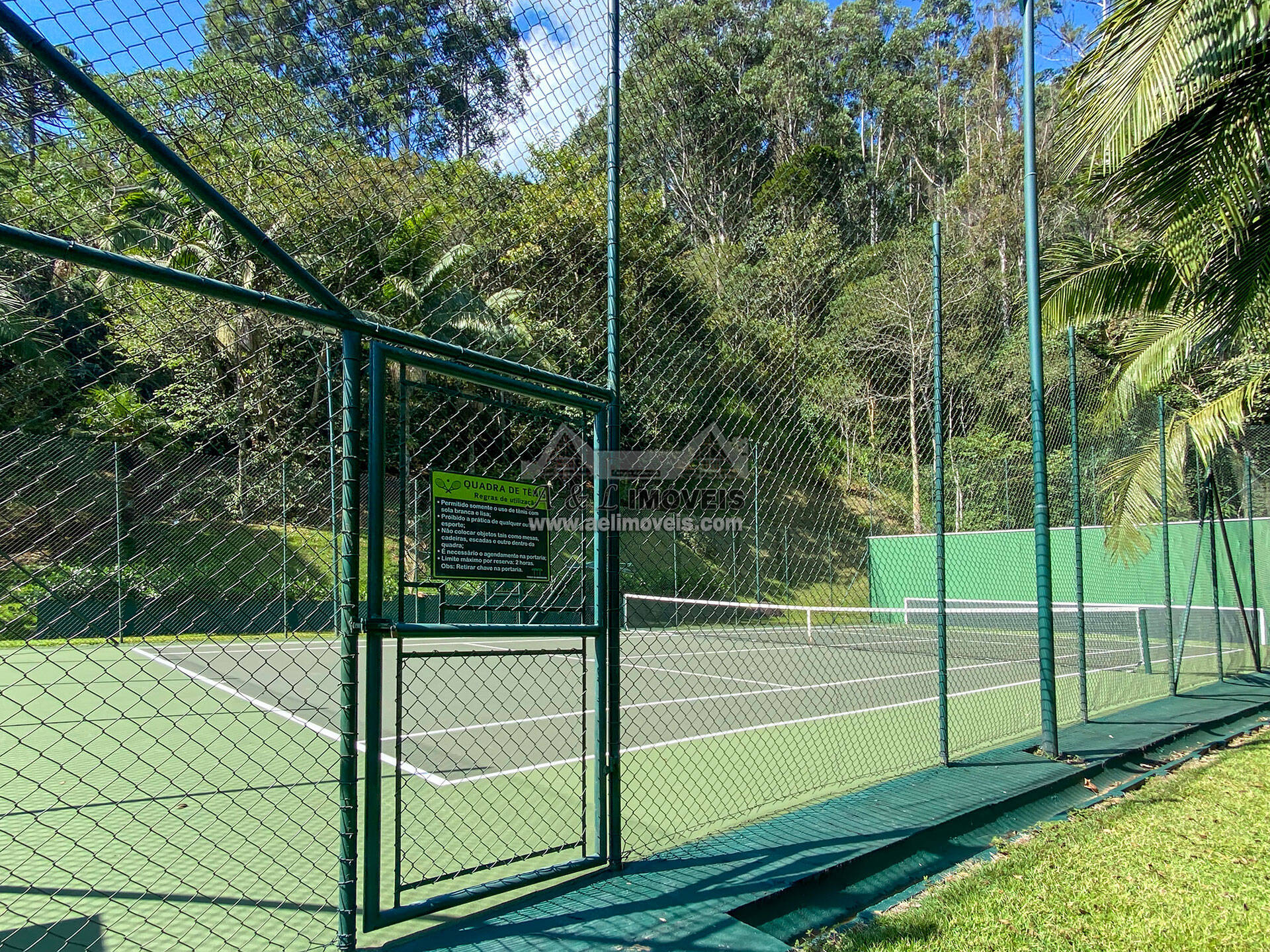 Casa de Condomínio à venda com 3 quartos, 595m² - Foto 58