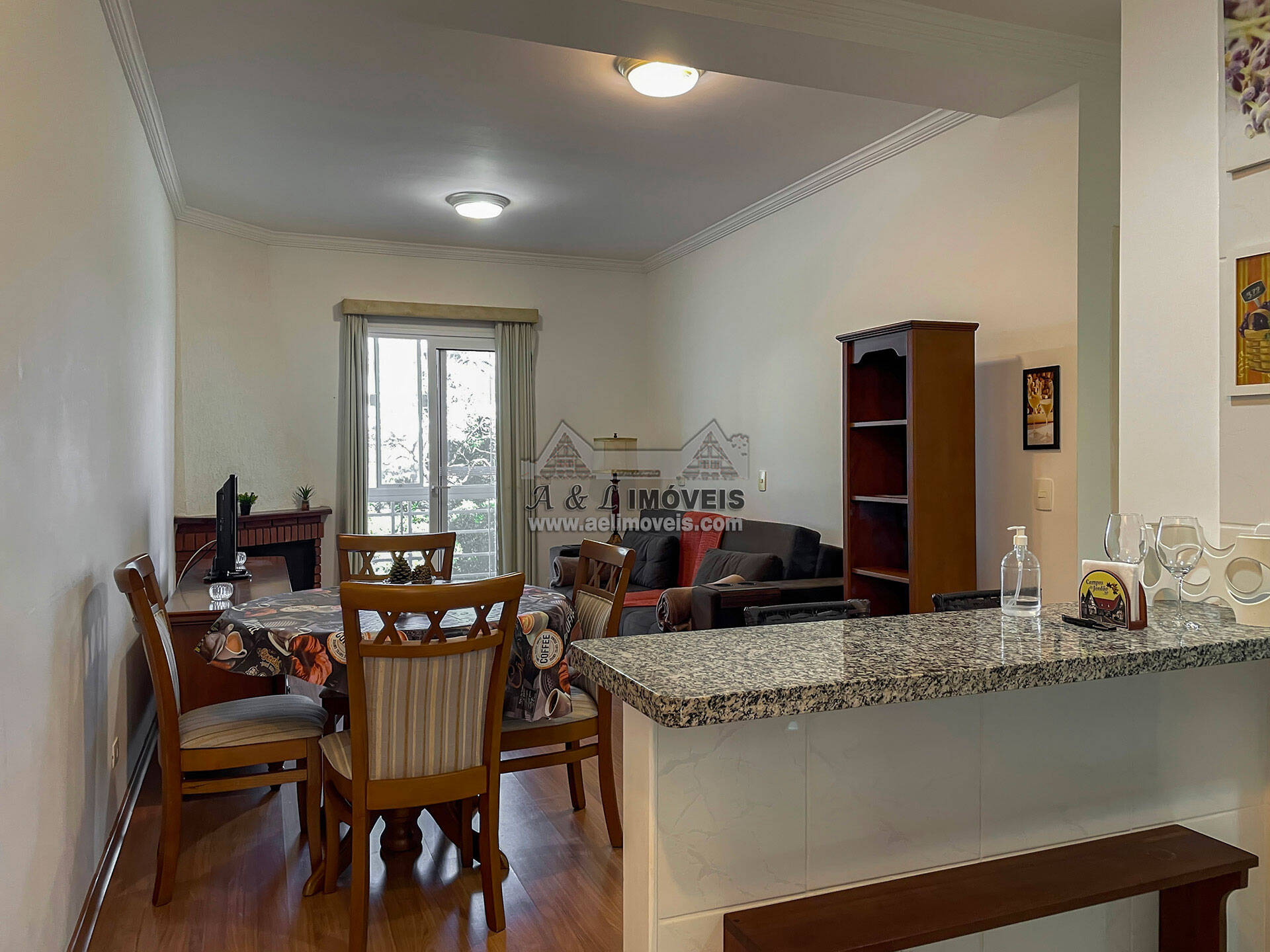 Apartamento à venda com 1 quarto, 74m² - Foto 1