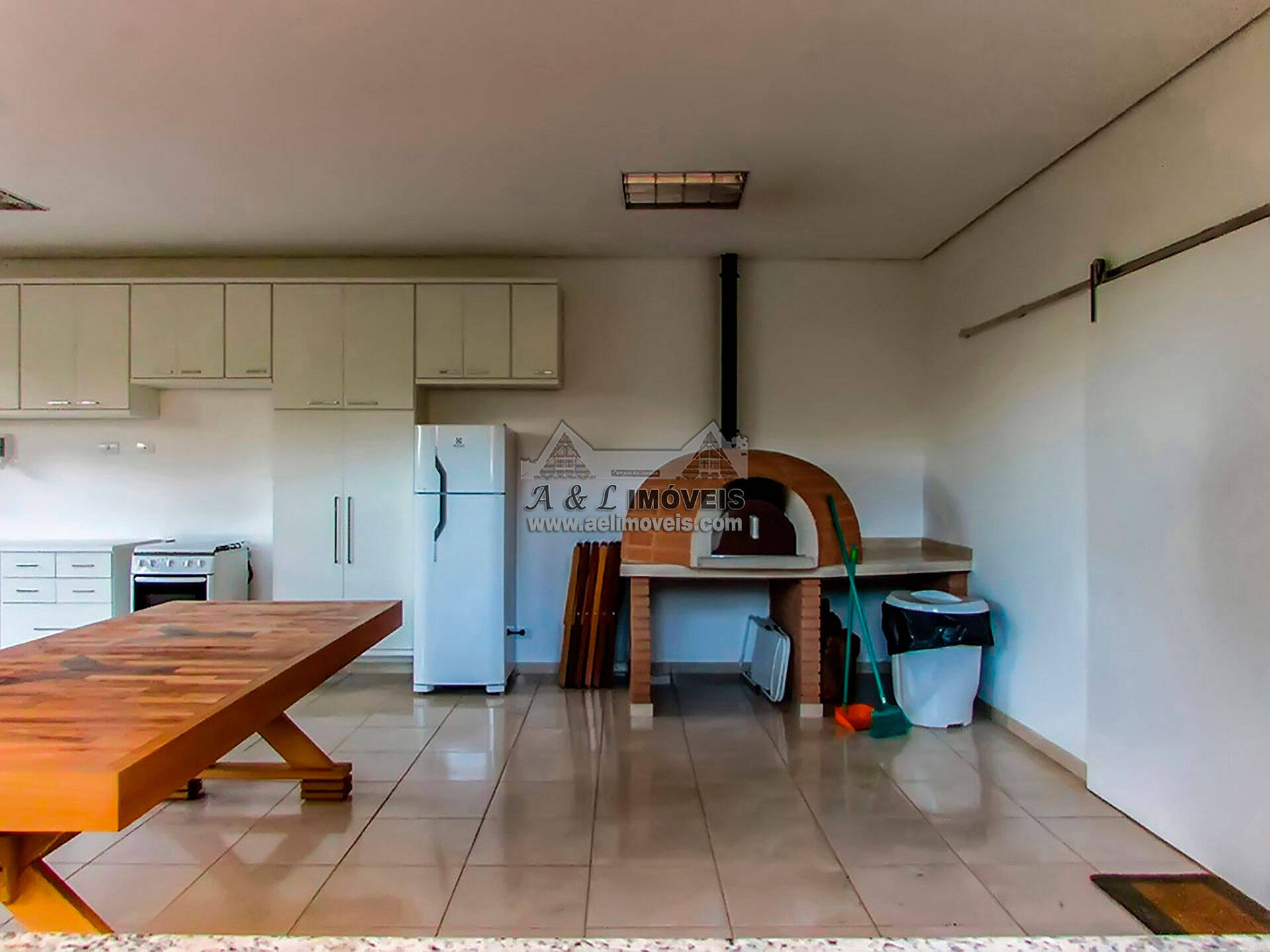 Apartamento à venda com 1 quarto, 74m² - Foto 11