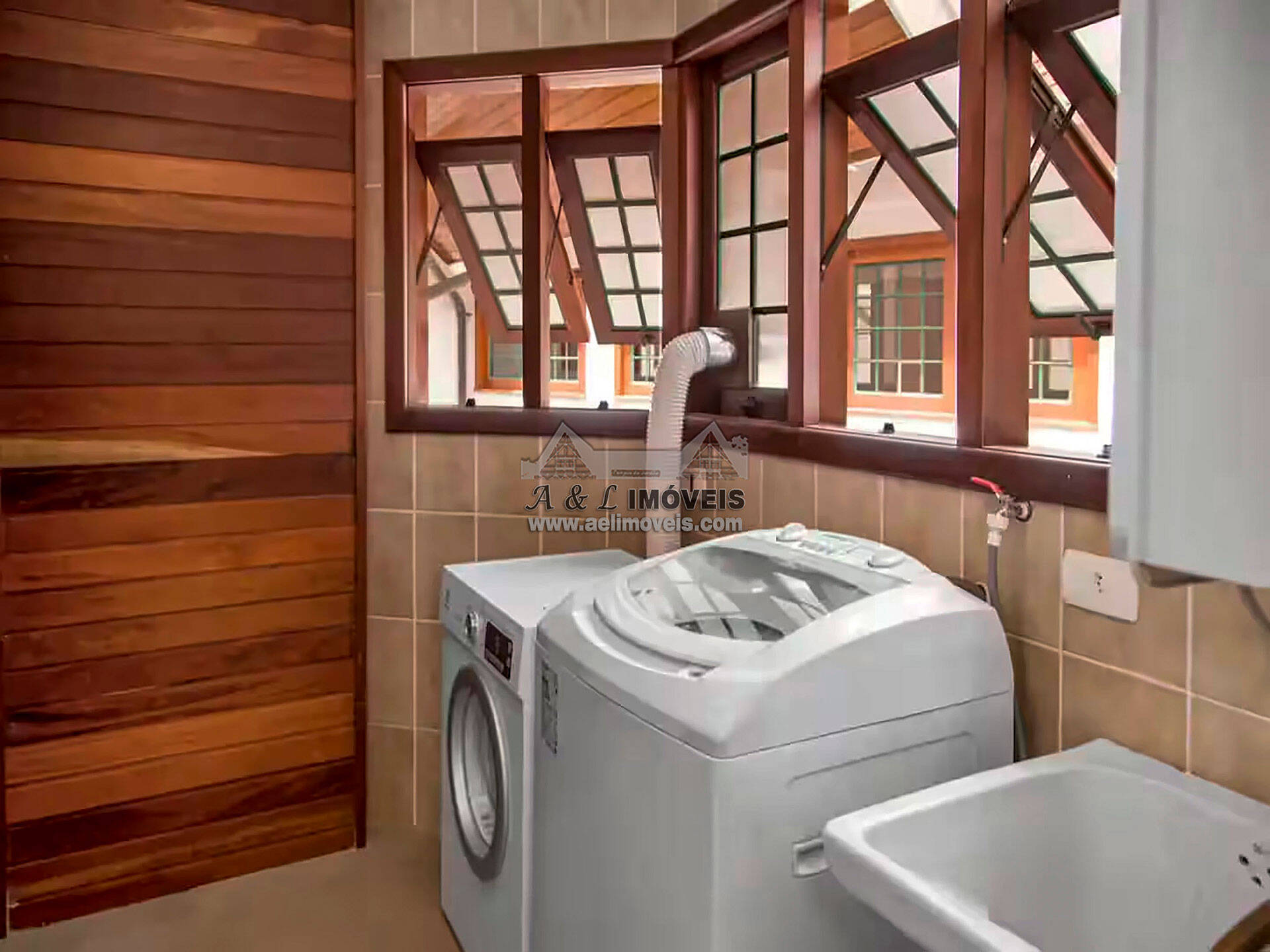 Apartamento à venda com 5 quartos, 200m² - Foto 20