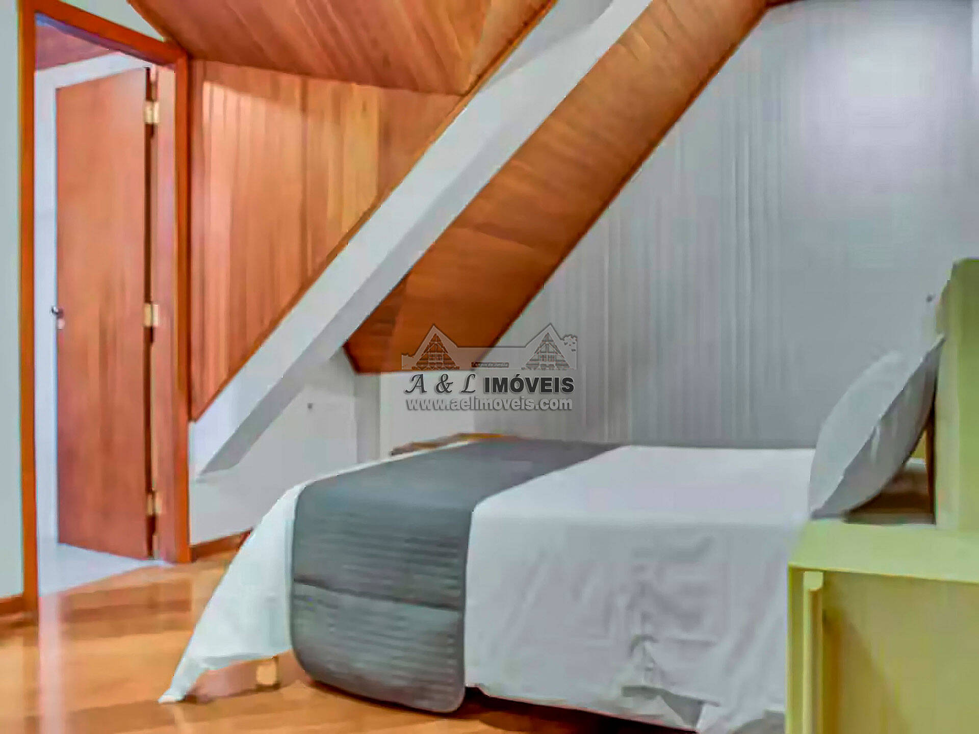 Apartamento à venda com 5 quartos, 200m² - Foto 27