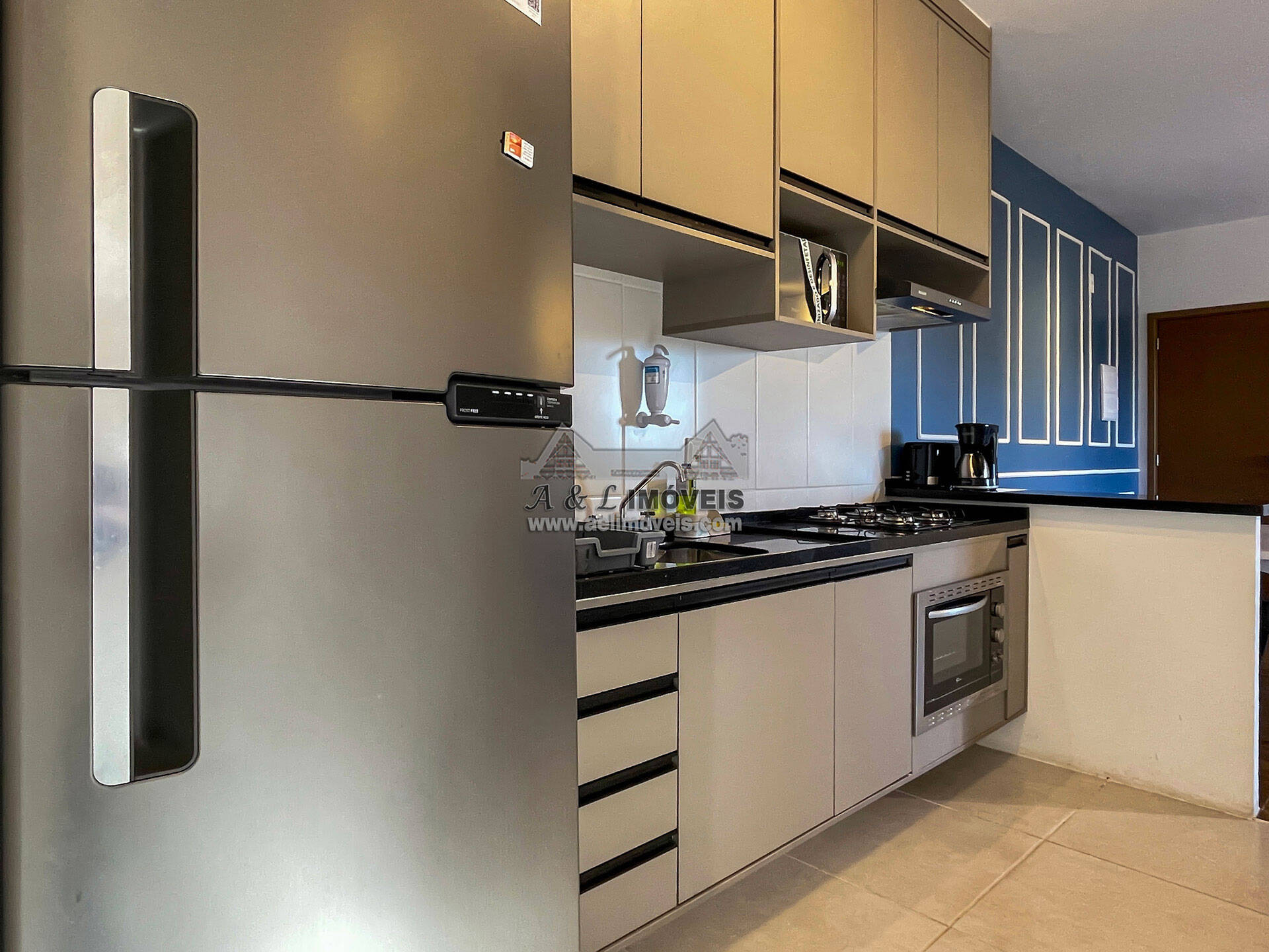 Apartamento à venda com 2 quartos, 59m² - Foto 13