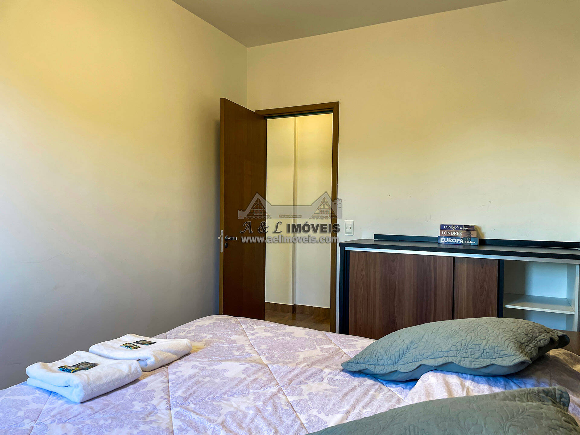 Apartamento à venda com 2 quartos, 59m² - Foto 18