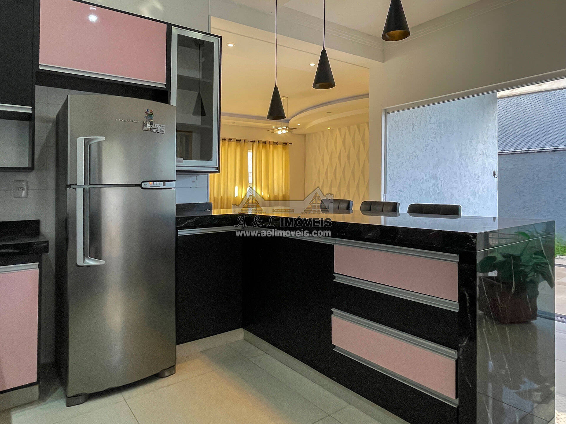 Casa à venda com 3 quartos, 280m² - Foto 13
