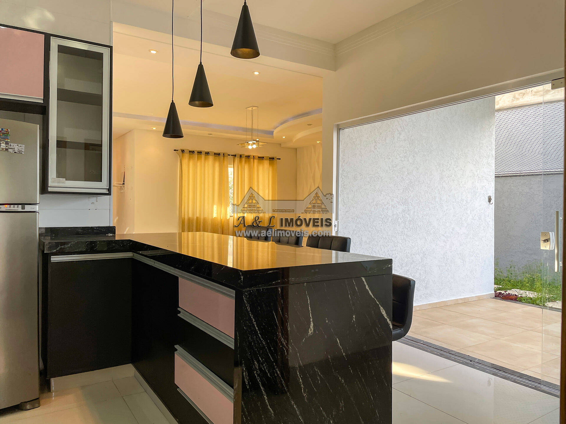 Casa à venda com 3 quartos, 280m² - Foto 20