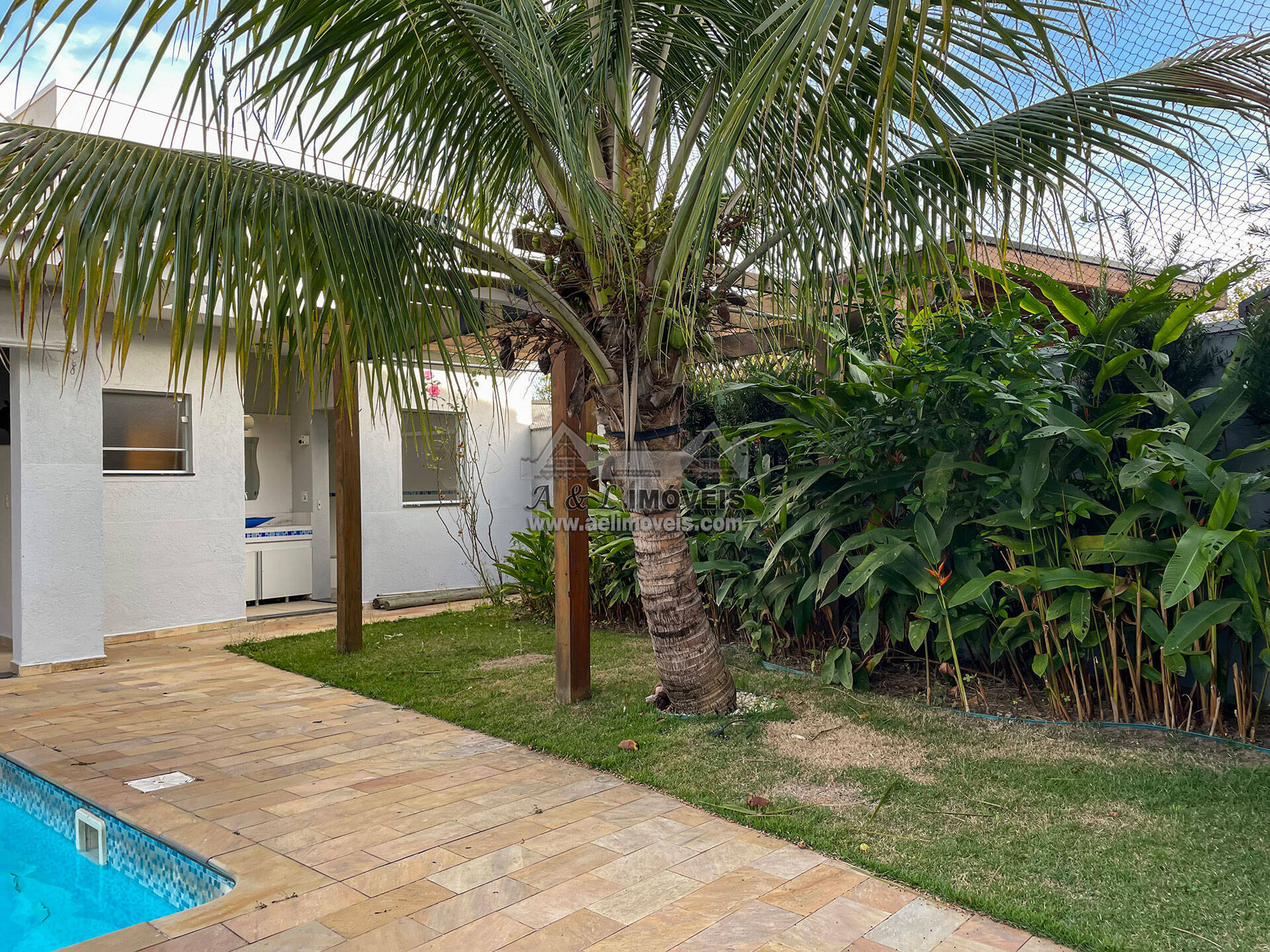 Casa à venda com 3 quartos, 280m² - Foto 23
