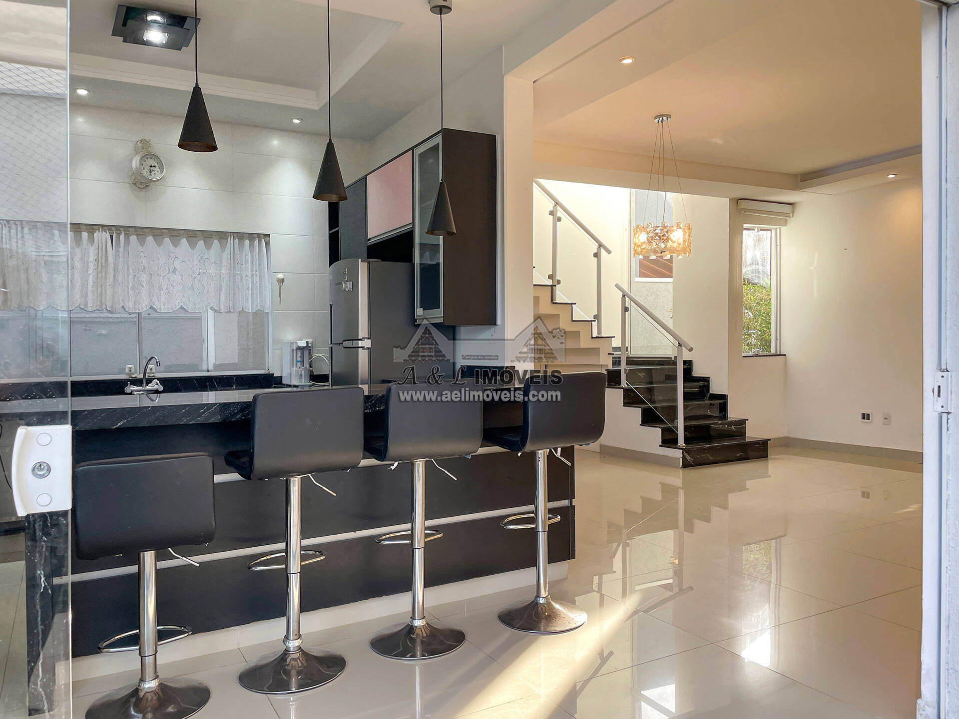 Casa à venda com 3 quartos, 280m² - Foto 31
