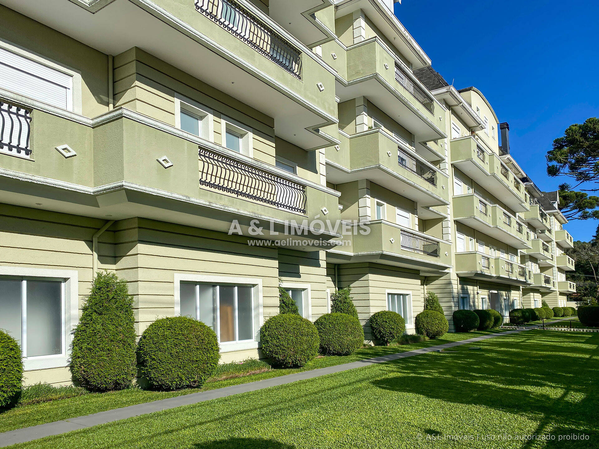 Apartamento, 4 quartos, 232 m² - Foto 2