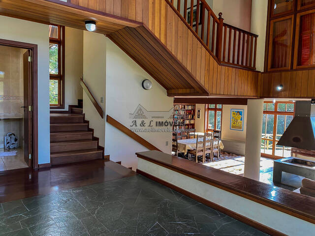 Casa para Venda em Campos do Jordão - 5