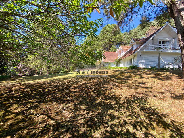 #65 - Casa para Venda em Campos do Jordão - SP