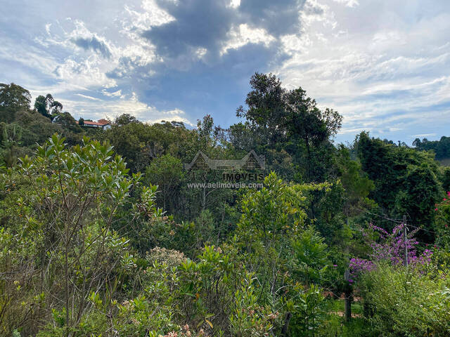 Venda em Colinas do Capivari - Campos do Jordão