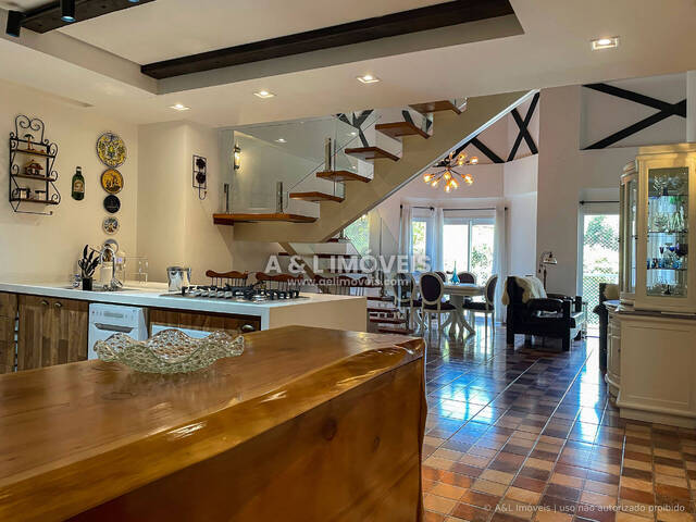 #365 - Apartamento para Venda em Campos do Jordão - SP