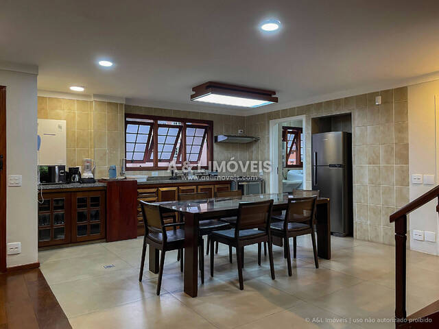 Apartamento para Venda em Campos do Jordão - 3