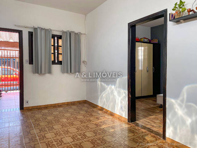 Casa para Venda em Taubaté - 4