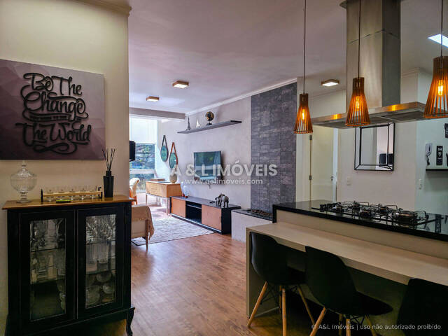 Apartamento para Venda em Campos do Jordão - 2